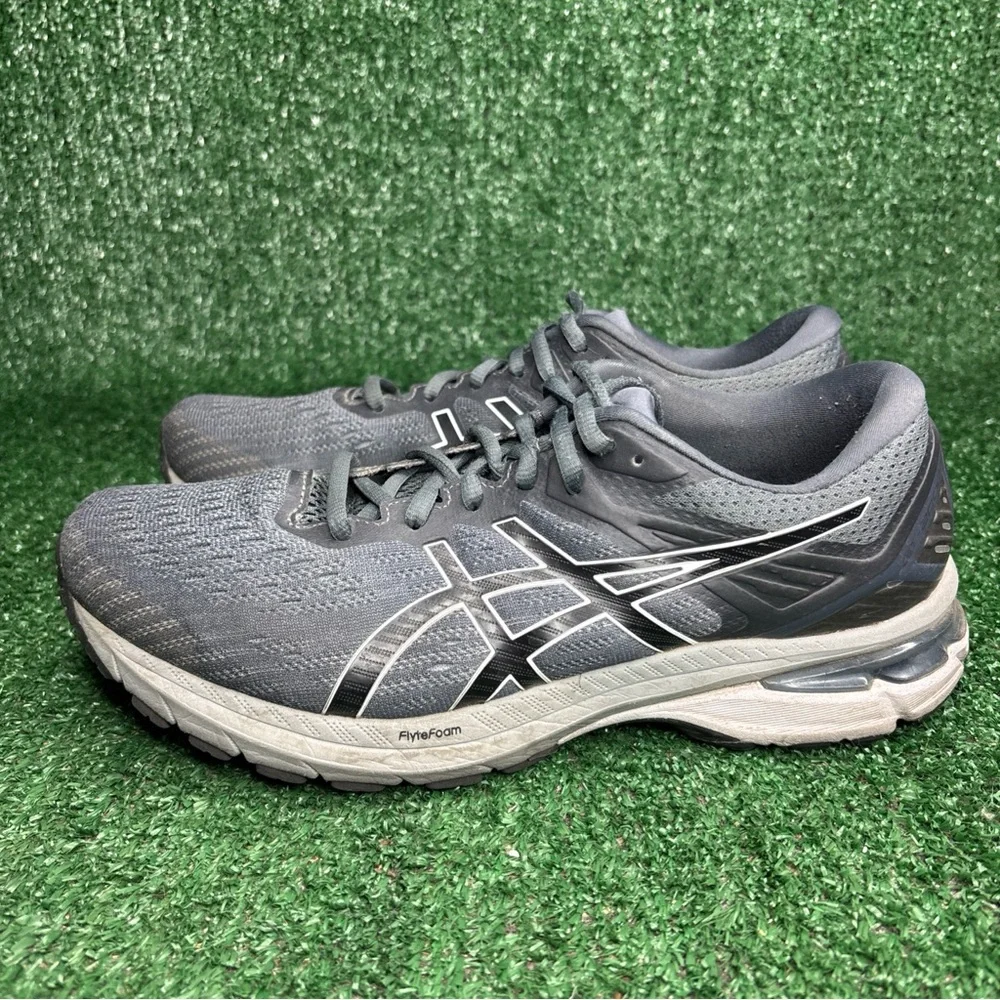 Asics women’s gray